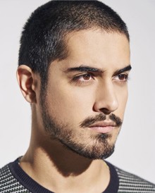 Аван Джогиа / Avan Jogia