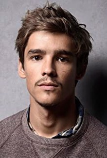 Брентън Туейтс / Brenton Thwaites