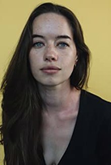 Анна Попълуел / Anna Popplewell