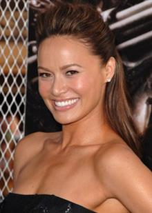 Муун Блъдгуд / Moon Bloodgood