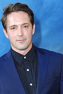 Бек Бенет / Beck Bennett