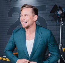 Били Магнусен / Billy Magnussen