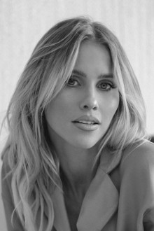 Клер Холт / Claire Holt