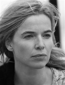 Текла Ротън / Thekla Reuten