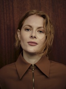 Емили Бийчъм / Emily Beecham