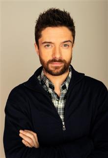 Топър Грейс / Topher Grace