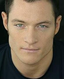 Тамо Пеникет / Tahmoh Penikett