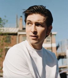 Никълъс Брон / Nicholas Braun