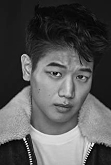 Ки Хонг Ли / Ki Hong Lee