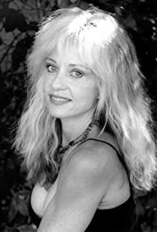 Линеа Куигли / Linnea Quigley