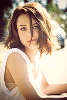 Катрин Прескот / Kathryn Prescott