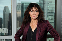 Еси Дейвис / Essie Davis