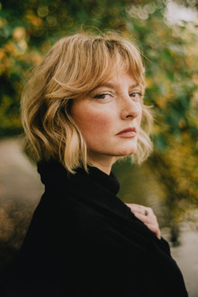 Дакота Блу Ричардс / Dakota Blue Richards
