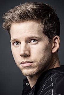 Старк Сандс / Stark Sands