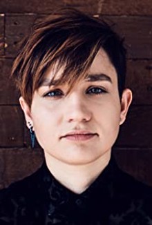  / Bex Taylor-Klaus