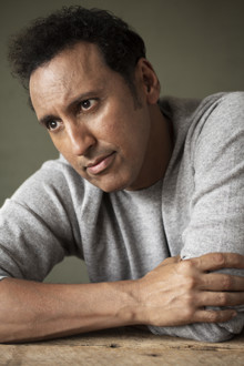 Асиф Мандви / Aasif Mandvi