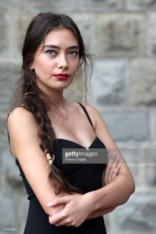 Неслихан Атагюл / Neslihan Atagül