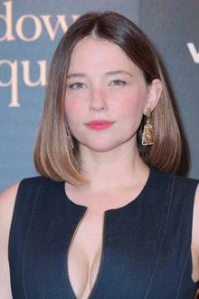 Хейли Бенет / Haley Bennett