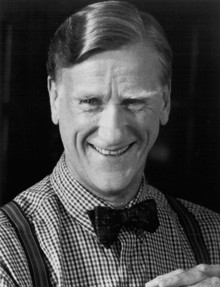Доналд Мофат / Donald Moffat