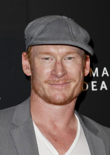 Зак Уард / Zack Ward