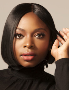 Натури Наутън / Naturi Naughton