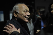 Бърт Юнг / Burt Young