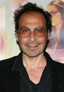 Тейлър Негрон / Taylor Negron