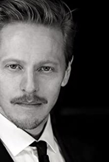 Тюр Линдхард / Thure Lindhardt