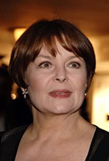 Айла Блеър / Isla Blair