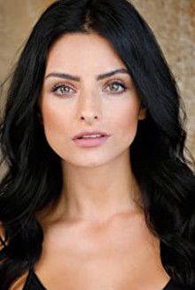 Айслин Дербез / Aislinn Derbez