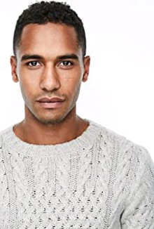 Стивън Хоган / Elliot Knight