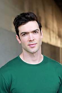 Итън Пек / Ethan Peck