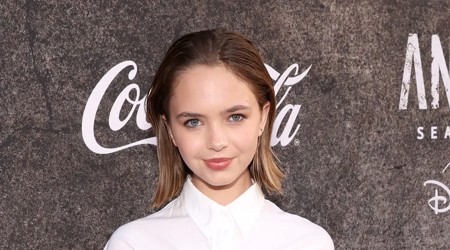 Бъфи отстъпва трона: нова убийца на вампири идва по Hulu