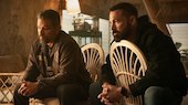 Трейлър: Мат Деймън и Бен Афлек в мрачен полицейски трилър на Netflix